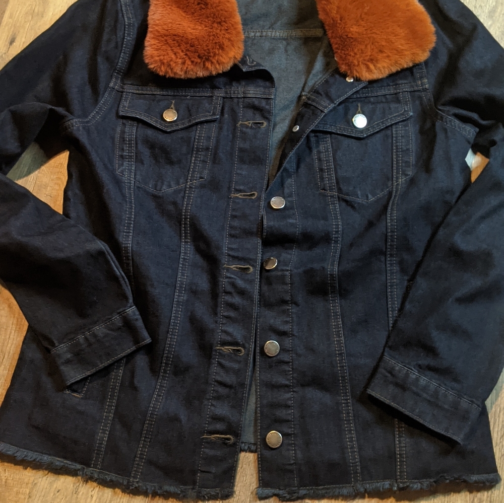Women's velvet heart denim jean jacket size small